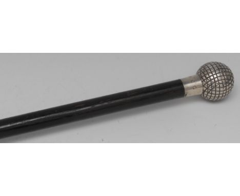 A late Victorian novelty silver and ebony gentleman's walking stick, retailed by Brigg [of London], the pommel cast as a golf