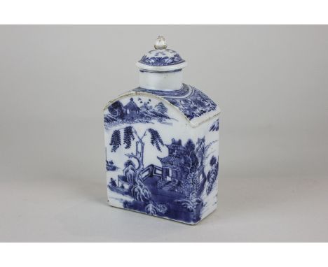 A Chinese blue and white porcelain tea caddy depicting a lakeside scene, 14cm high