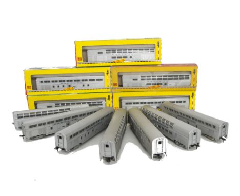 Fleischmann American H0 Gauge Santa Fe Double-deck Coaching Stock, later examples in AT&SF silver with blue decals comprising