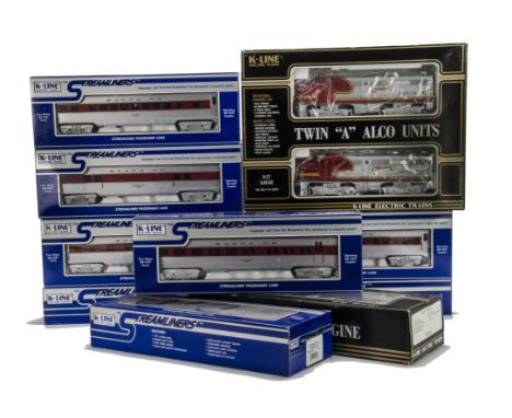 American 0 Gauge 3-rail Alco Diesel Locomotive Set and Coaching Stock by K-Line, in AT&SF ‘Warbonnet’ red/silver, comprising 