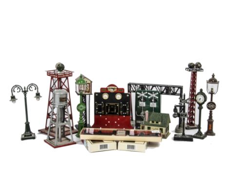 Lionel and MTH American Large-scale Railroad Signals Lamps and Other Accessories, for 0 Gauge or larger, including Signalling