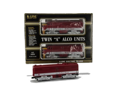 American 0 Gauge 3-rail Alco Diesel Locomotive Set by K-Line, in MKT ‘Texas Special’ red/silver, comprising powered and dummy