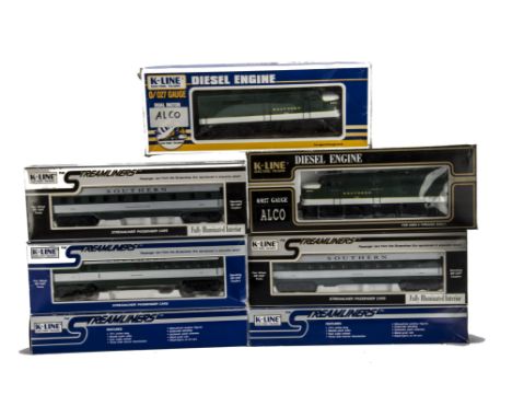 American 0 Gauge 3-rail Alco Diesel Locomotive Set and Coaching Stock by K-Line, in Southern green/white, comprising powered 