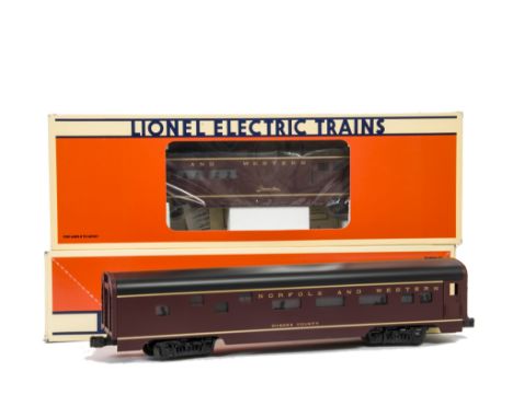 Lionel American 0 Gauge 3-rail Norfolk & Western “Aluminum” Coaching Stock, in ‘Powhatan Arrow’ maroon with gold lining, incl