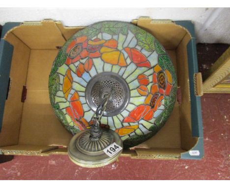 Tiffany style lamp shade