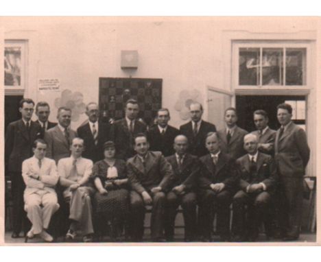 Postkarte. Podebrad 1936. Späterer Abzug einer postalisch nicht gelaufenen Postkarte mit einer Aufnahme der meisten Teilnehme