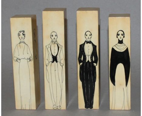 Europa. Schachspiel mit hochrechteckigen Spielfiguren, mit aufgeklebten Silhouetten. Die eine Partei ist dunkel die andere he