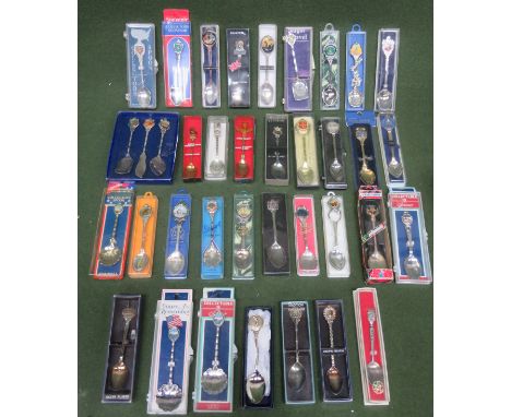 Collection of boxed vintage enamelled and other souvenir collectors spoons, relating to various places of interest etc 
