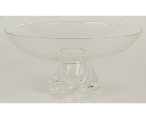 Large Steuben Crystal Centerpiece Bowl. Applied Large Curved Teardrops to Base. Signed Steuben. Good Condition. Measures 6-1/