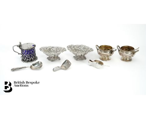 Miscellaneous silver, including pair of footed salts with handles and two spoons hallmarked London 1903 mm Robert Stebbings (