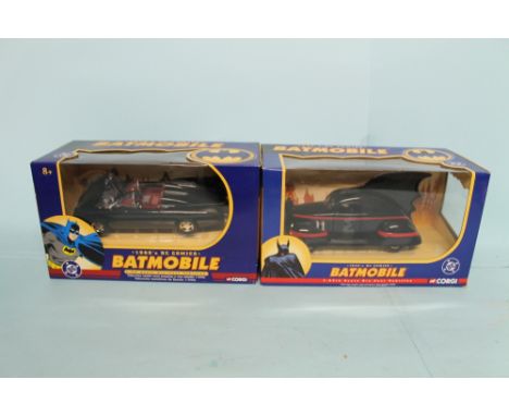 Corgi DC comics batman vehicles 1/24 scale as new in original boxed lot of 2 assorted models (2)