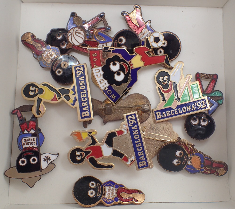 Collection of vintage Robertson Golly badges