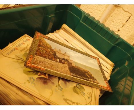 Approximately 400 vintage postcards topographical and birthday 