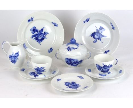 A Royal Copenhagen blue and white floral dinner service Comprising twin handled 32cm plate, pedestal bowl 21cm, ten 21cm plat