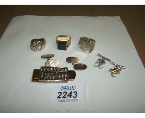 Three Gents Silver Rings with Welsh Dragon, peace symbol and hardstone decorations, two pairs of Cufflinks and an Abacus Mone