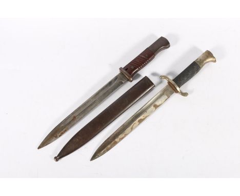 German WWII era S84/98 knife bayonet, the blade marked '7999 dd 43as...', blade length 25cm, bayonet length 38.5cm with steel