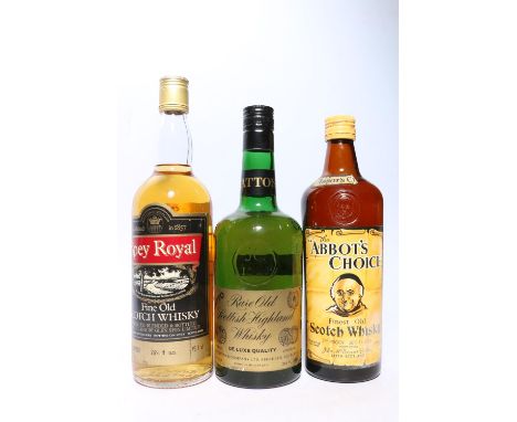 Three bottles of 1970s blended Scotch whisky to include THE ABBOT'S CHOICE 70° proof 26 2/3 fluid ounces, CATTO rare old delu