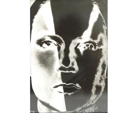 Katherina Sieverding (geb. 1944) MATON/F-XI/69/07 c-print, gesign., 2007, 7/30, 29 x 20 cm. [1]  