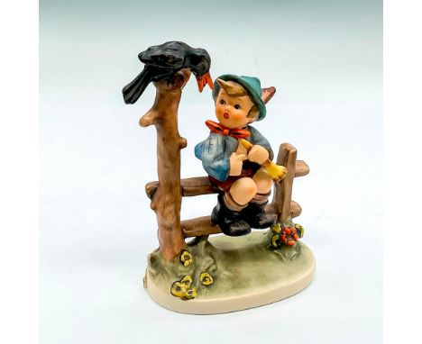 Hand painted boy on a fence looking up at a crow. Goebel backstamp. Impress mark 342. Issued: 1995Dimensions: 4"L x 2.25"W x 