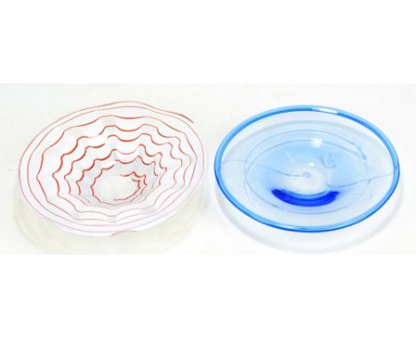 ULRICA HYDMAN VALLIEN FOR KOSTA BODA; a clear, white and light blue bowl with red trailing, marked and no. 77919 to base, dia