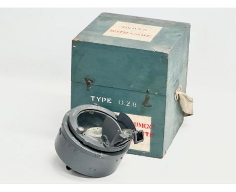 A WWII RAF plane compass with case. Azimuth Circle No4. 