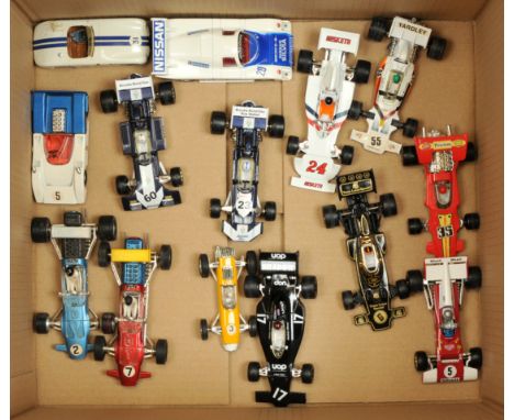 Unboxed racing car group to Include Dinky Cunningham C5R racer, Matchbox Speedkings, Corgi Hesketh plus others - conditions a
