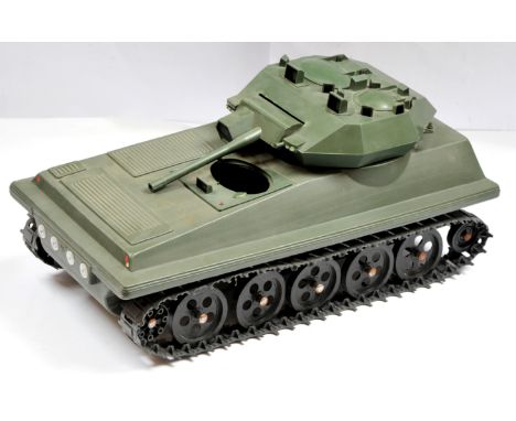 Palitoy Vintage Action Man Large Scale Plastic Made Tank - Green with tracks - Fair see-Photo&nbsp;