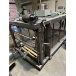 SkaFab Can-I-Bus Depalletizer, S/N 0420-334, WPC Asset 4006 | Rig Fee $750