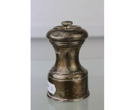 Silver pepper grinder, plain polished form, makers Barker Brothers Silver Ltd, Birmingham 1954, height approx 9cm 