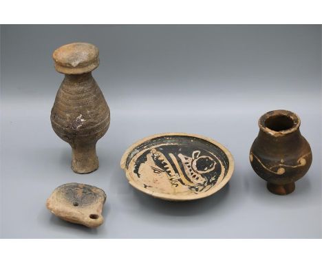 Mixed group of Classical Antiquities, 4th century BC - 3rd century AD A group of ceramic objects consisting of: a South Itali