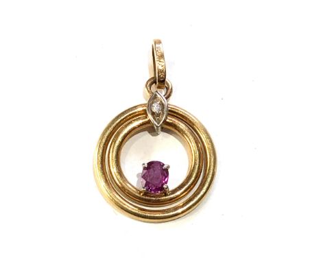 9ct gold diamond and amethyst pendant measures approx 2.3cm drop by 1.8cm wide weight 2.9g 