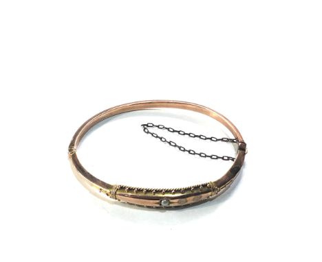 9ct gold antique pearl set bangle weight 5.6g 