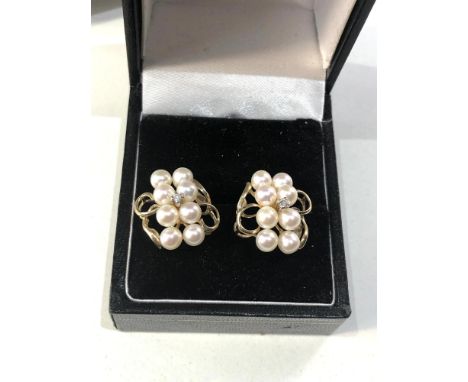 10ct gold pearl cluster earrings weight 3.9g 