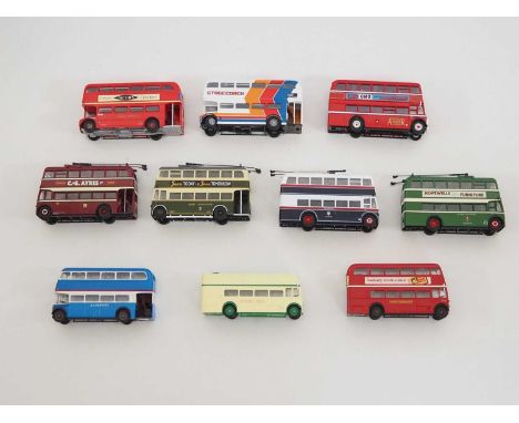 A group of unboxed 1:50 scale diecast buses and trolley buses to include SOLIDO and CORGI - G/VG, all unboxed (10)