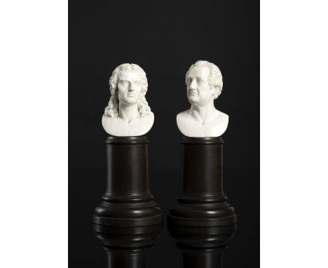 Paar Büsten aus Elfenbein - Johann Wolfgang von Goethe und Friedrich SchillerDeutsch, 19. JahrhundertH. 8,5/9,5 cm, mit Socke