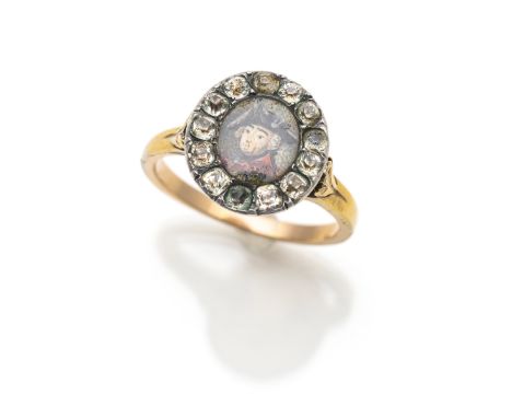 Ring mit Miniatur Friedrich II von Preußen18./19. JahrhundertRM 5714kt Roségold-Schiene, wohl später. Schauseitig Silber mit 