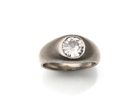 BrillantringDeutschland um 1980RM 57Bandring in 585/000 Weißgold - gestempelt und mit einem Brillanten ca. 1,50 ct I-K/SI-P m