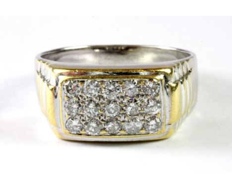 A heavy gentleman's 18ct white gold diamond set ring, (Z.5).