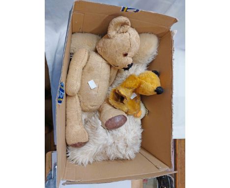 A box containing a small quantity of soft toys including teddy bear, Chad Valley Sooty glove puppet, etc.