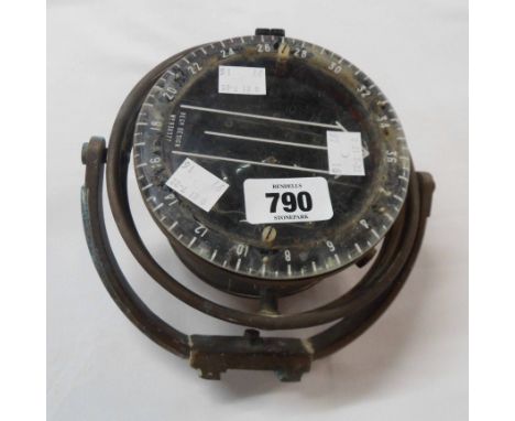 An unmounted gimbal boating compass
