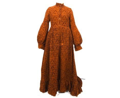 LAURA ASHLEY An early black and white label "Made in Wales" late 1960s early 1970s rust and brown heavy needlecord prairie ma
