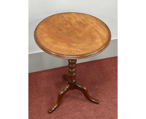 A XIX Century Mahogany Pedestal Table, with circular top and bobbin turned pedestal on cabriole legs and pad feet, 68cm high.