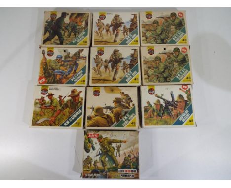 Airfix - ten Airfix HO OO scale military sets to include World War Two (WWII) German infantry, 8th Army, US paratroops, Germa