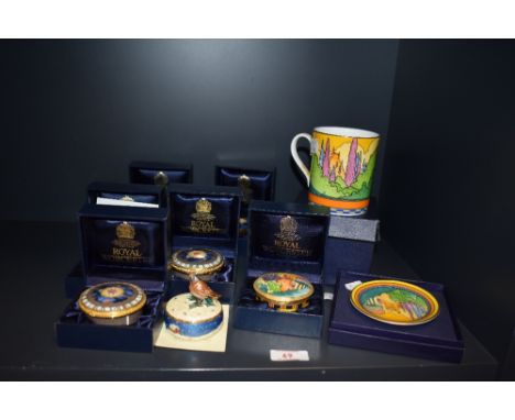A Royal Mint Classics (in association with 'Country Artists') enamel Robin on Box ornament, a limited edition of 2500, with c