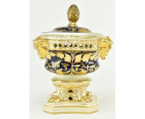 Royal Crown Derby - An early 19th century 1806-1825 cobalt &amp; gilt ceramic potpourri bowl on foot. The bow having an acorn