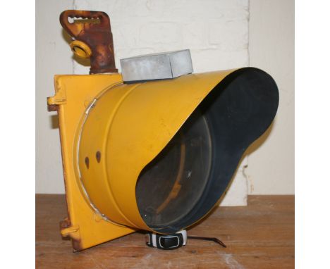 *An American red stop lamp by Safetran, not tested.