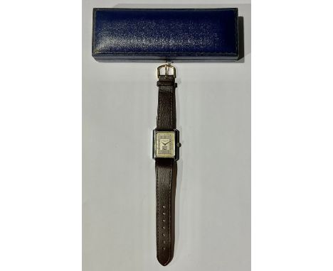 A Vintage Art Deco Le Cheminant 1822 wristwatch, fitted case 