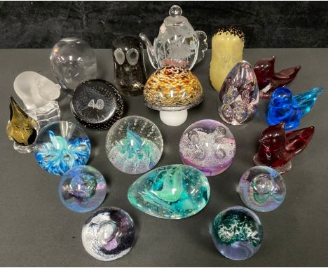 Glass Paperweights - Caithness paperweights including Fascination, Moon Crystal, etc; others, Wedgwood, Langham, Brierley, Go
