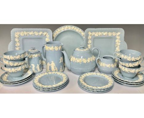 Ceramics - a Wedgwood of Etruria &amp; Barlaston Queensware tea service for six, comprising teacups, saucers, cake plates, se