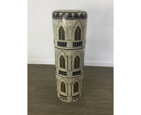 TESSELATED STONE-EFFECT PILLAR IN THE MANNER OF FORNASETTI LIKELY ITALIAN, CIRCA 1970-89 lacquered and decorated with repeate